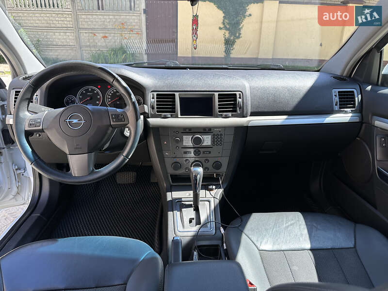 Универсал Opel Vectra 2008 в Луцке