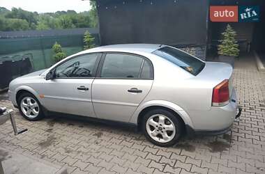 Седан Opel Vectra 2003 в Снятині