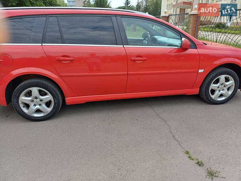 Универсал Opel Vectra 2007 в Краснограде