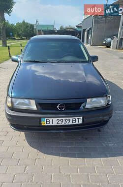 Седан Opel Vectra 1990 в Миргороді