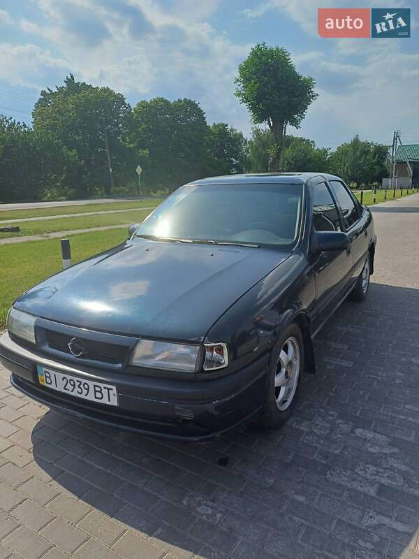 Седан Opel Vectra 1990 в Миргороде