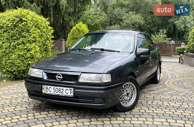 Седан Opel Vectra 1994 в Львове