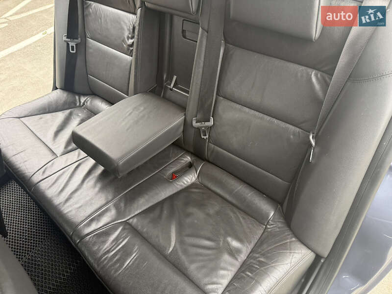 Седан Opel Vectra 2008 в Ивано-Франковске