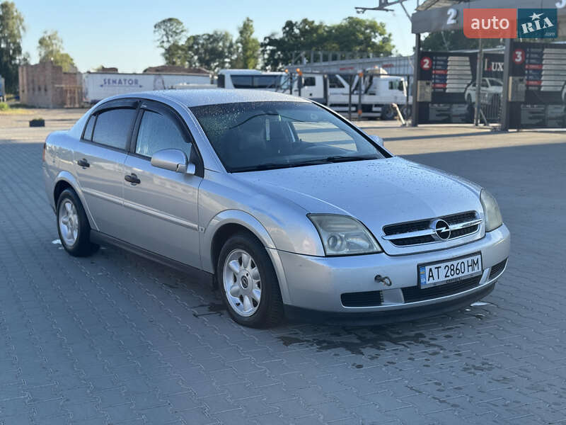 Седан Opel Vectra 2002 в Коломиї