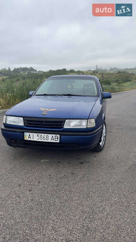 Седан Opel Vectra 1992 в Ровно