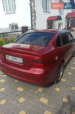 Седан Opel Vectra 1997 в Самборе
