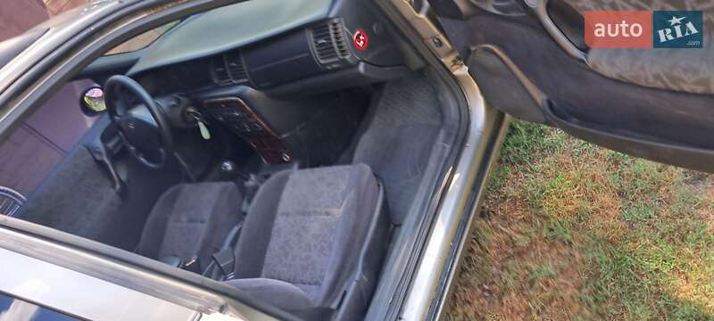 Универсал Opel Vectra 1997 в Киеве