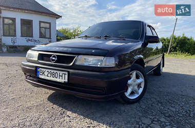 Седан Opel Vectra 1994 в Дубно