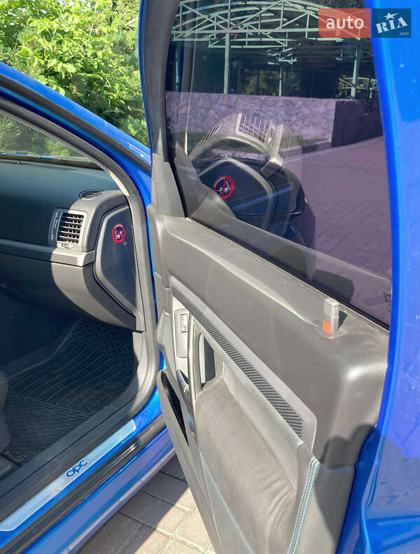 Лифтбек Opel Vectra 2008 в Сумах