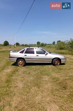 Седан Opel Vectra 1993 в Костополе