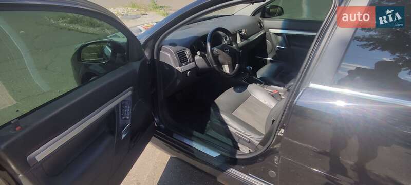 Ліфтбек Opel Vectra 2008 в Краматорську