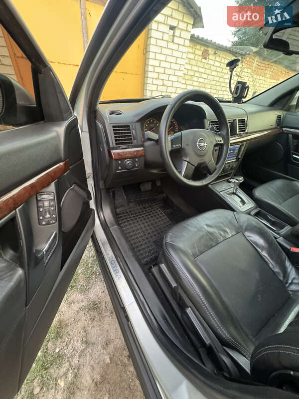 Седан Opel Vectra 2003 в Харькове