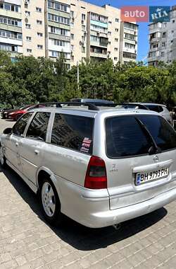 Универсал Opel Vectra 2000 в 