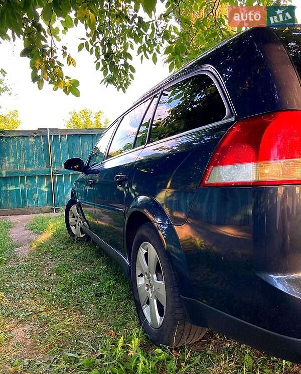 Універсал Opel Vectra 2005 в Первомайську