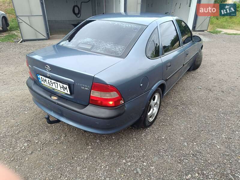 Седан Opel Vectra 1998 в Могилев-Подольске