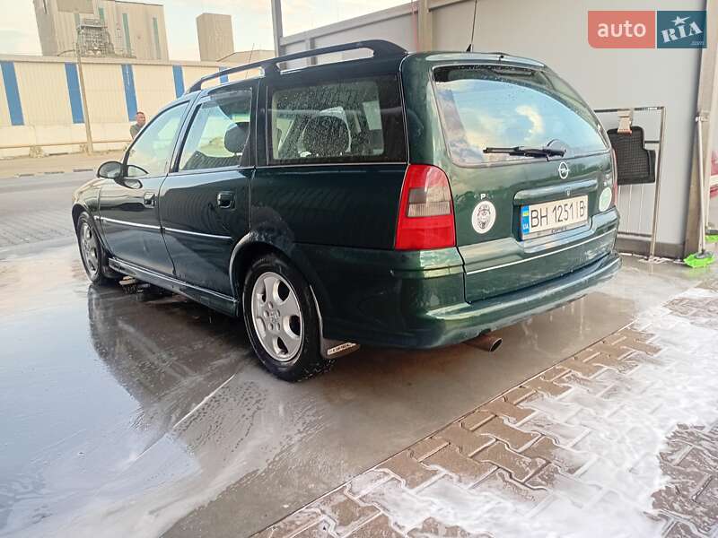 Універсал Opel Vectra 1999 в Одесі