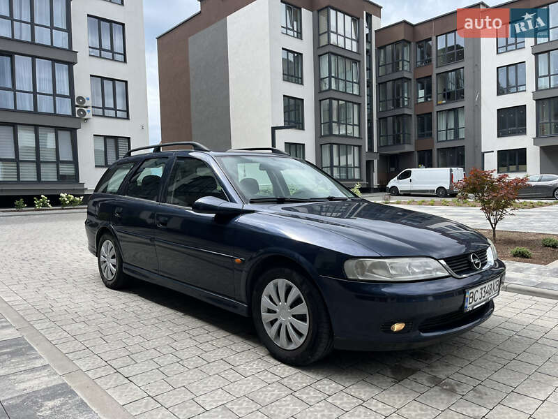 Универсал Opel Vectra 2000 в 