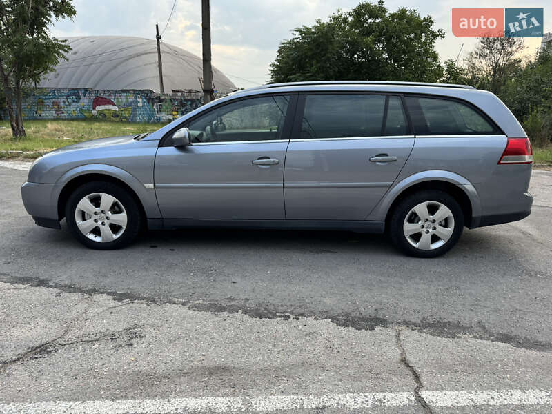 Универсал Opel Vectra 2004 в Запорожье