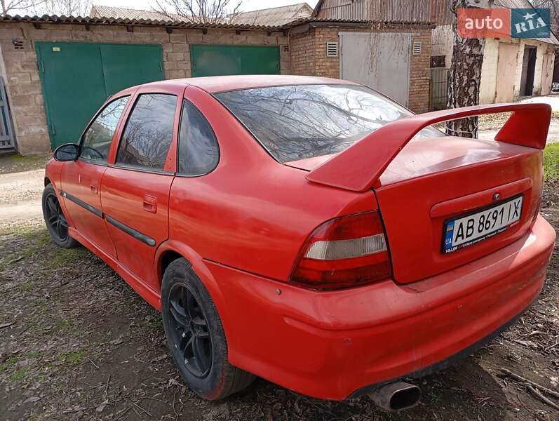 Седан Opel Vectra 1999 в Запорожье