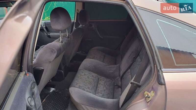 Лифтбек Opel Vectra 1998 в Жашкове