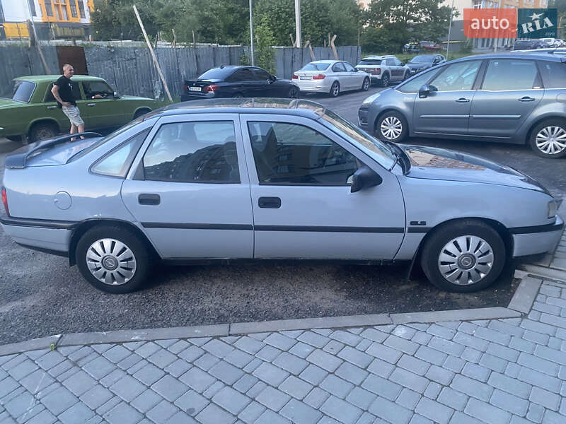 Седан Opel Vectra 1990 в Виннице фото 6 Седан Opel Vectra 1990 в Виннице