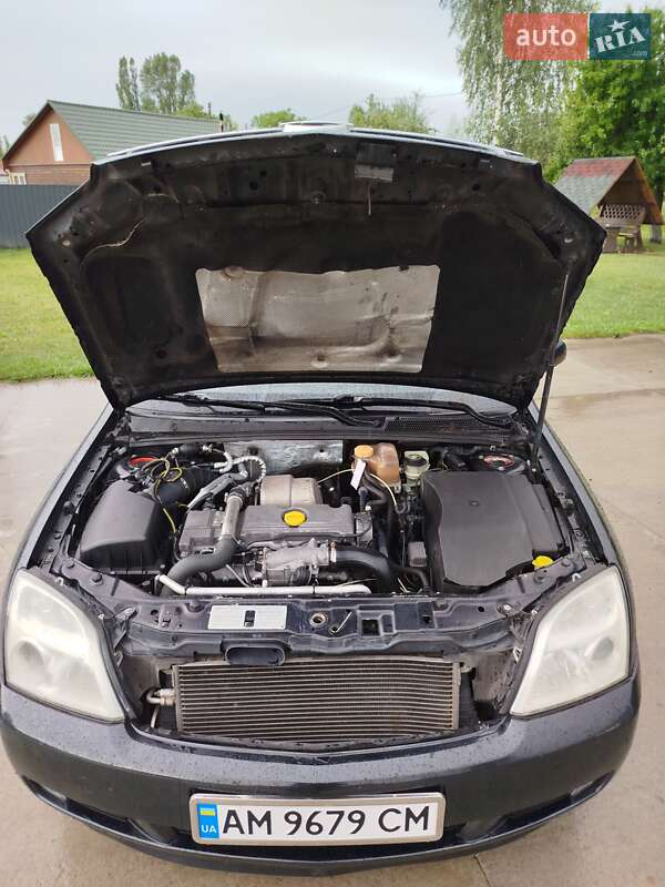 Седан Opel Vectra 2003 в Житомире