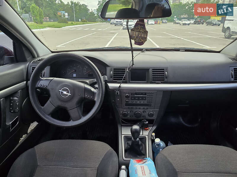 Седан Opel Vectra 2002 в Броварах