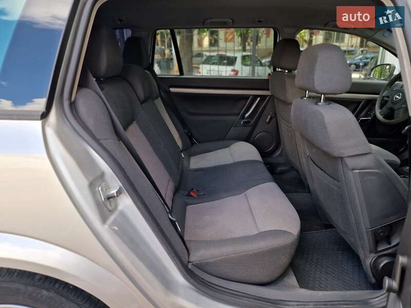 Универсал Opel Vectra 2005 в Одессе