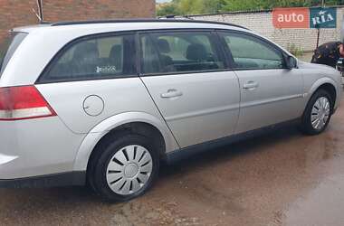 Универсал Opel Vectra 2003 в Киеве