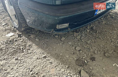 Седан Opel Vectra 1995 в 