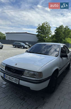 Седан Opel Vectra 1989 в 