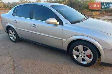 Седан Opel Vectra 2004 в 