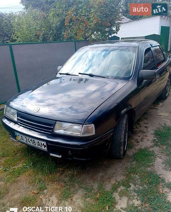 Седан Opel Vectra 1991 в Маньковке