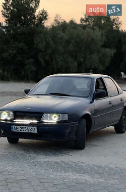 Седан Opel Vectra 1989 в 