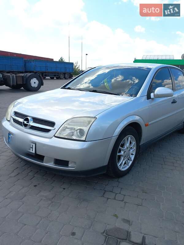 Седан Opel Vectra 2002 в Новомосковске