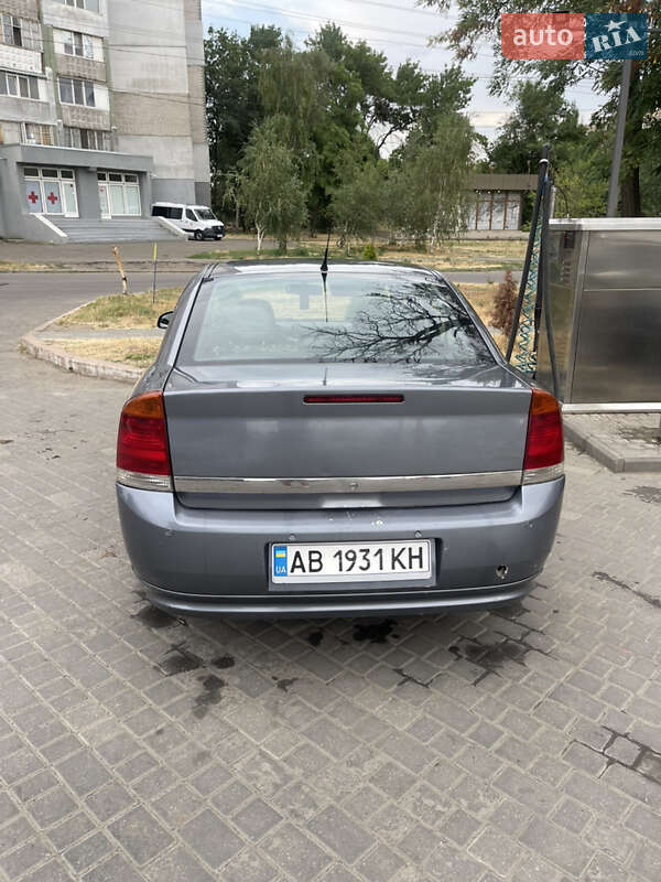 Седан Opel Vectra 2002 в Николаеве