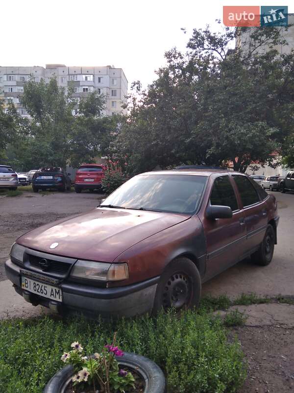 Седан Opel Vectra 1991 в Полтаве