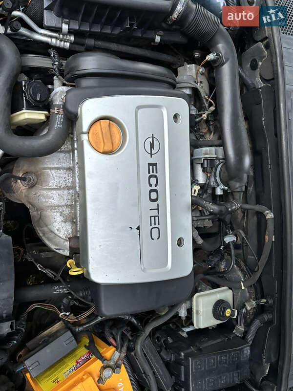 Седан Opel Vectra 2000 в Івано-Франківську