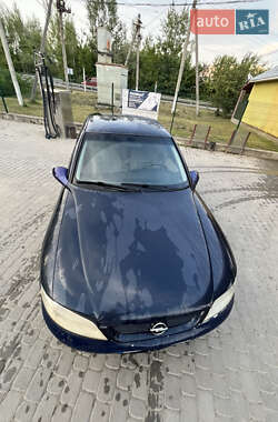 Седан Opel Vectra 2000 в 