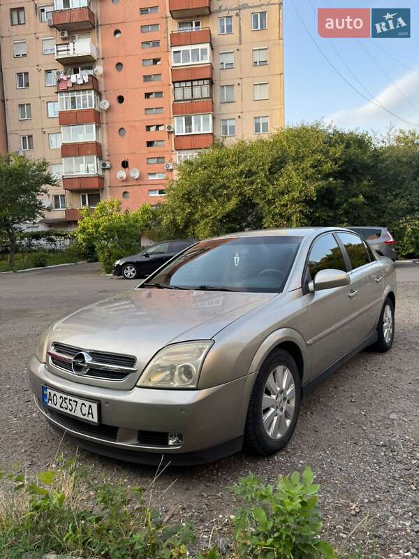Opel Vectra 2004