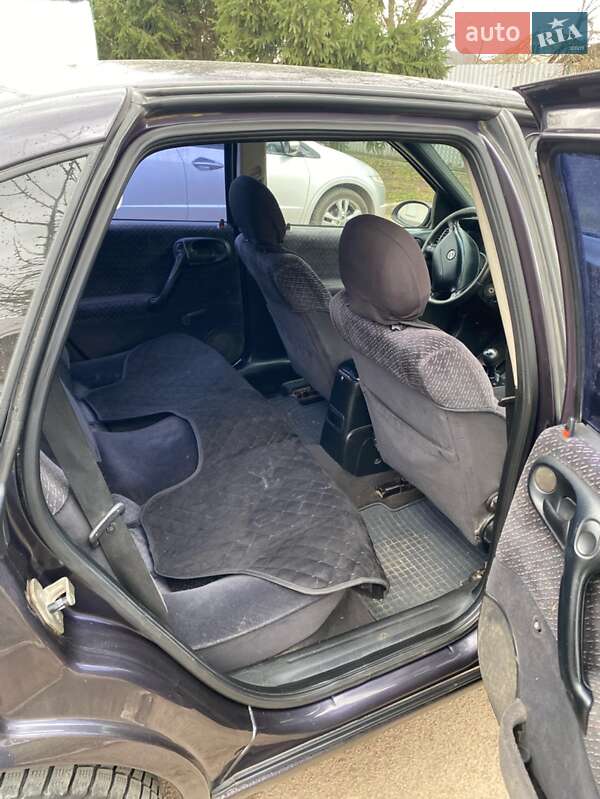 Седан Opel Vectra 1996 в Коломиї