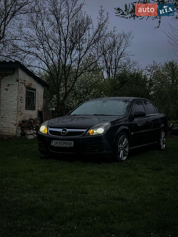 Седан Opel Vectra 2008 в Киеве