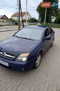 Седан Opel Vectra 2004 в Житомирі