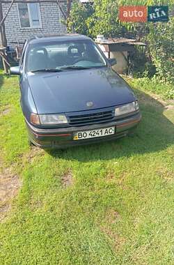 Седан Opel Vectra 1989 в Пробіжній