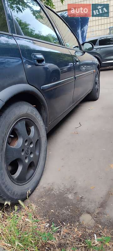 Седан Opel Vectra 2000 в Борисполе фото 4 Седан Opel Vectra 2000 в Борисполе