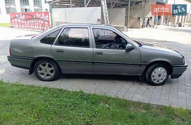 Седан Opel Vectra 1992 в Тернополі