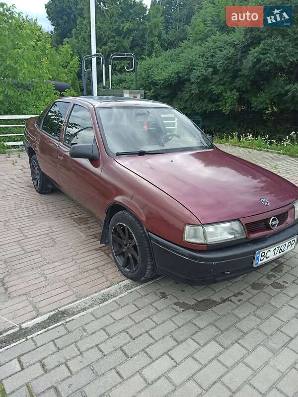 Седан Opel Vectra 1991 в Львове