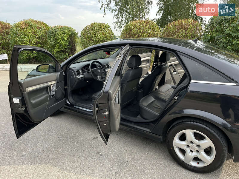 Лифтбек Opel Vectra 2008 в Киеве