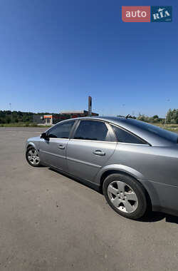 Лифтбек Opel Vectra 2004 в 