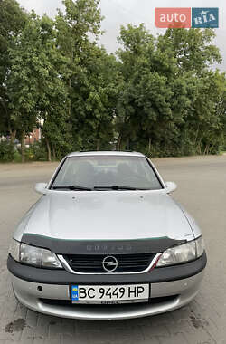 Седан Opel Vectra 1996 в Львове